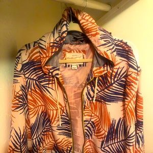 Stylish spring/fall jacket ziphoodie weatherproof